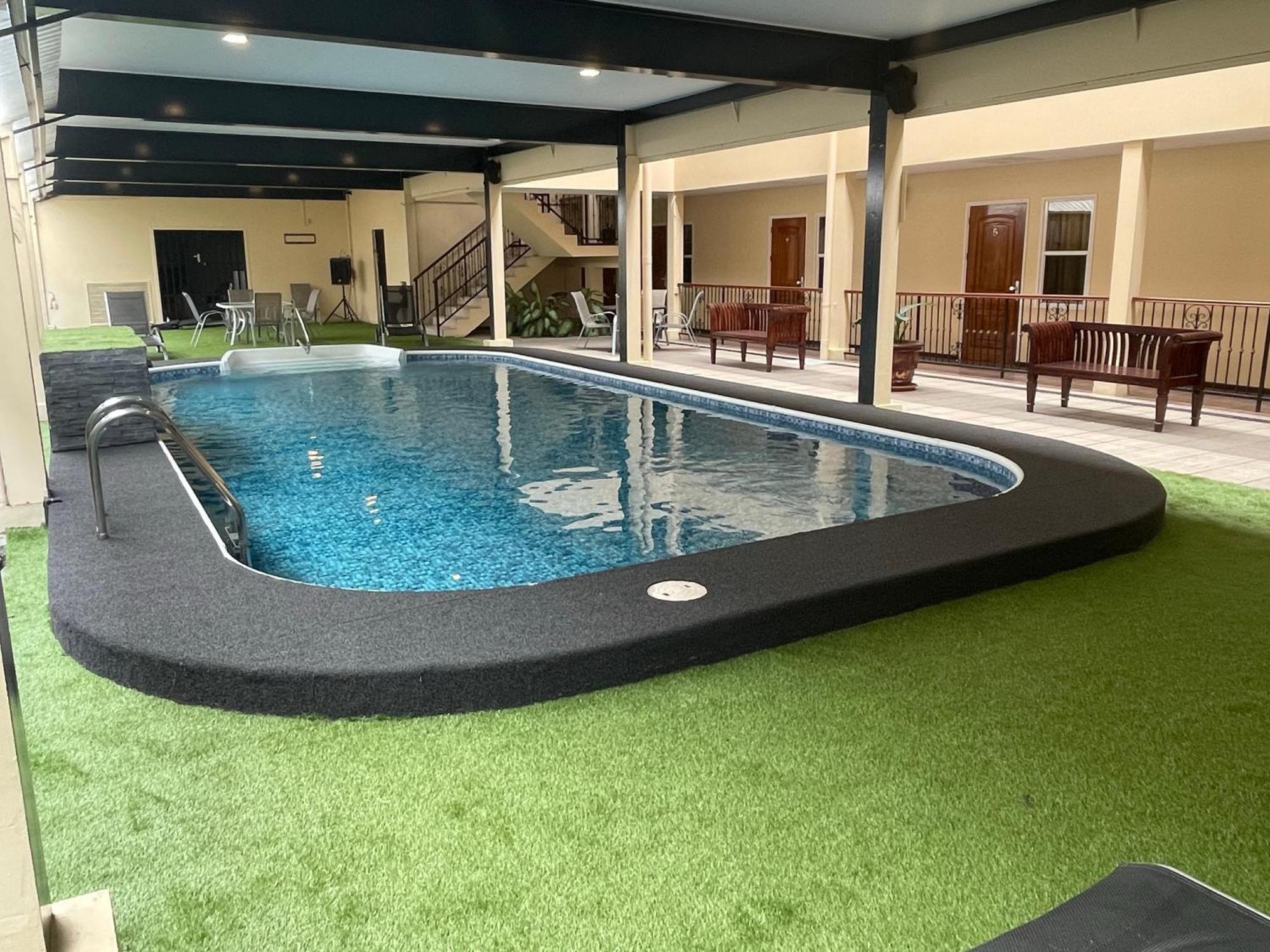 פרמריבו 101 Suites מראה חיצוני תמונה