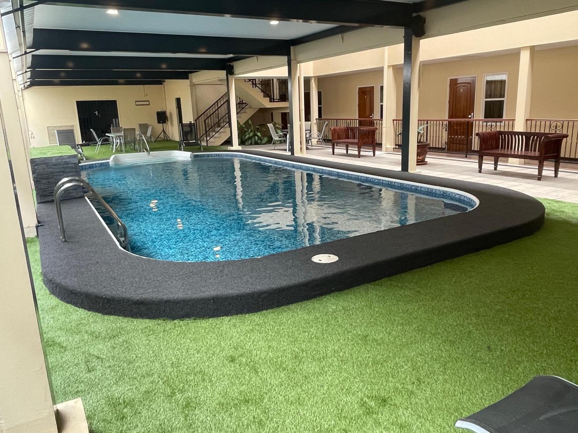 פרמריבו 101 Suites מראה חיצוני תמונה