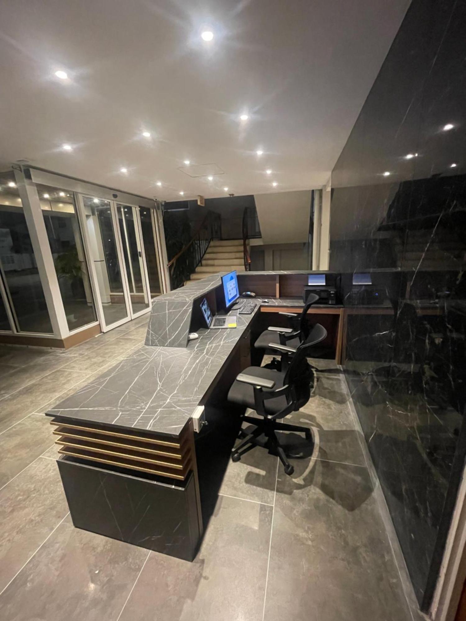 פרמריבו 101 Suites מראה חיצוני תמונה